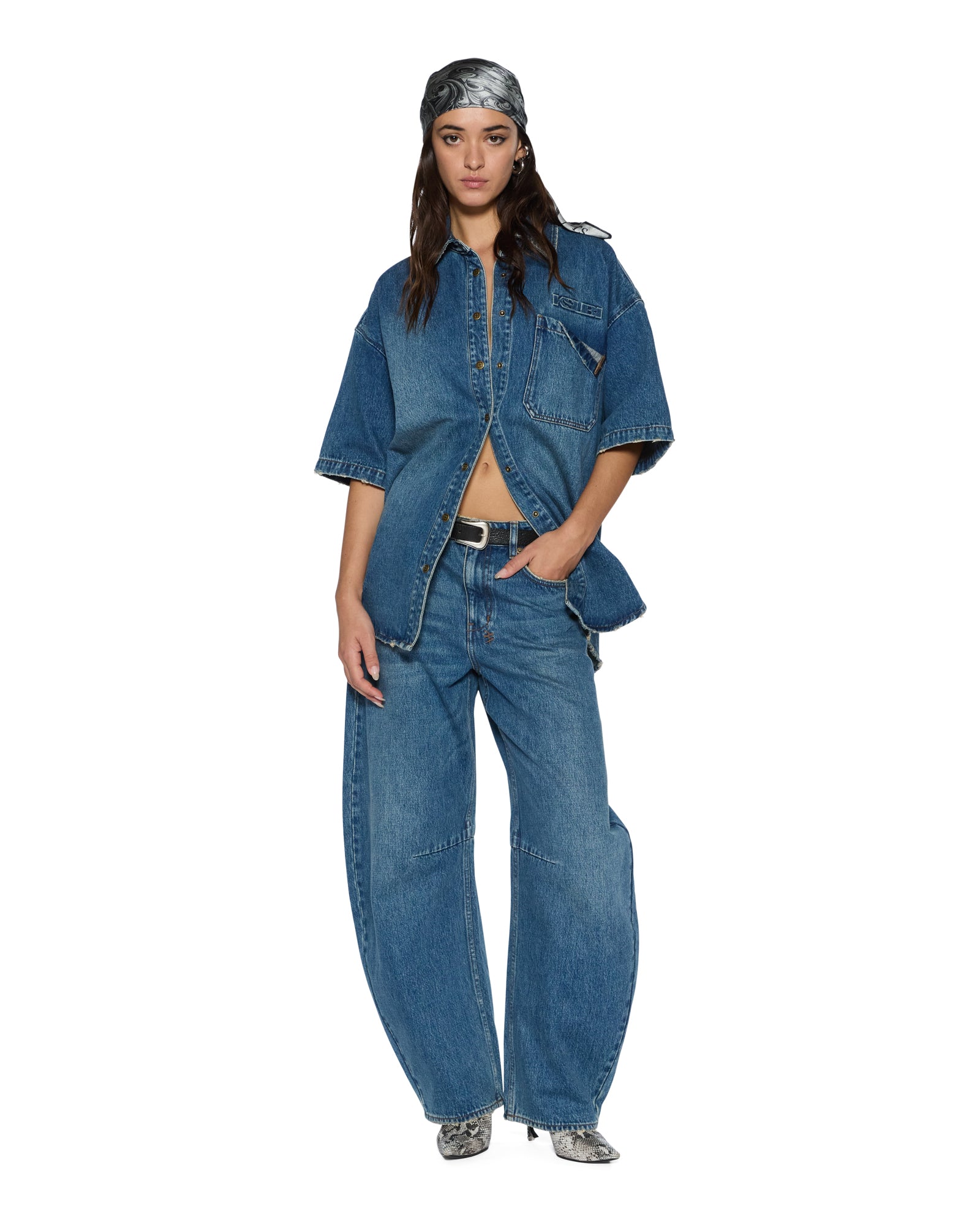 JEAN_BARRELJEANAGED_478_2048x.jpg