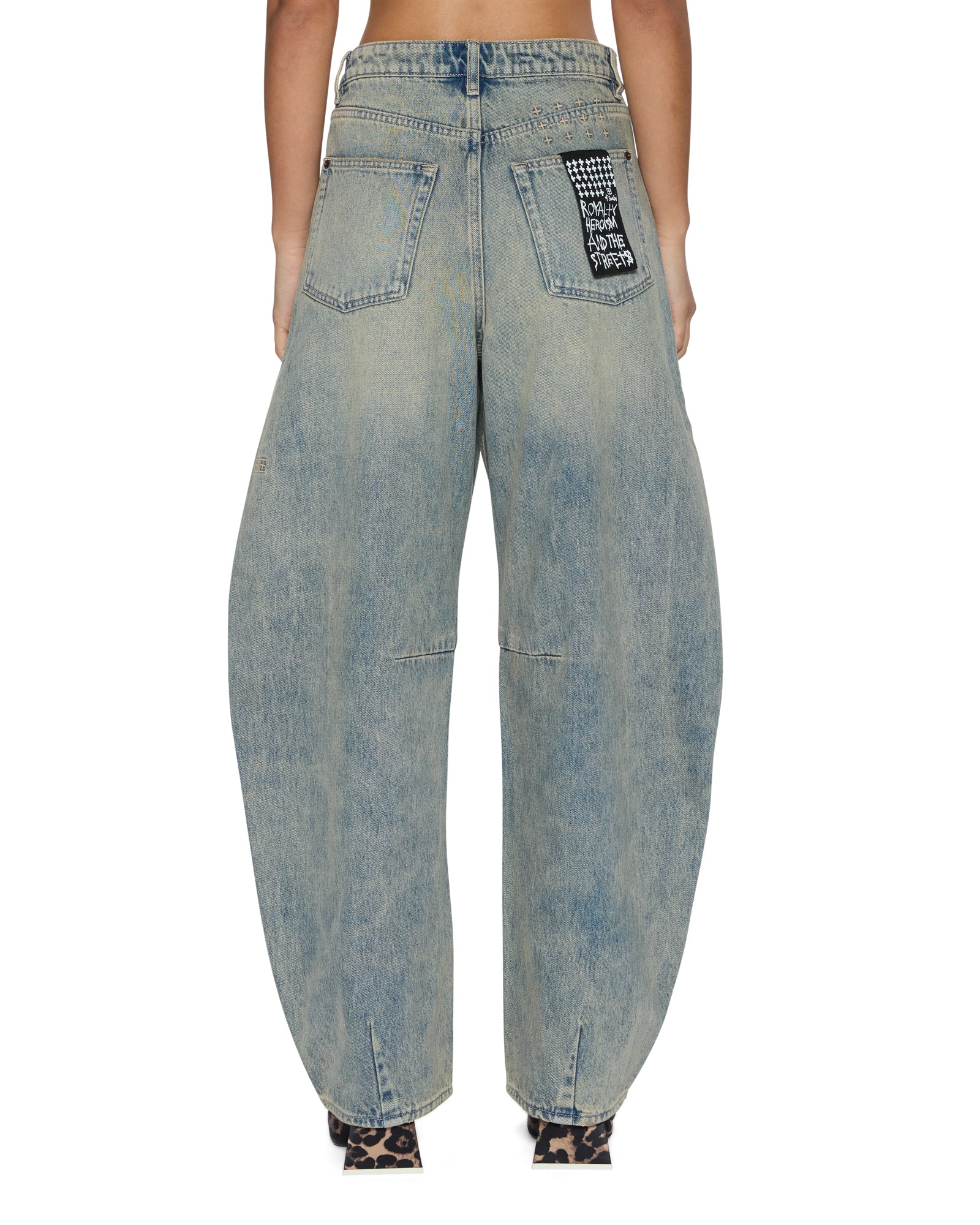 JEAN_BARRELJEANFOLK_1024_2048x.jpg