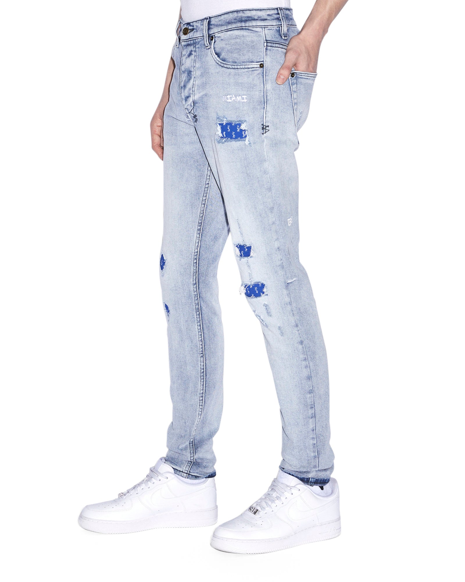 JEAN_CHITCHMIAMPHILLYBLUE_4333_19040654-d6f4-412e-b6df-f6542050dbef_2048x.jpg