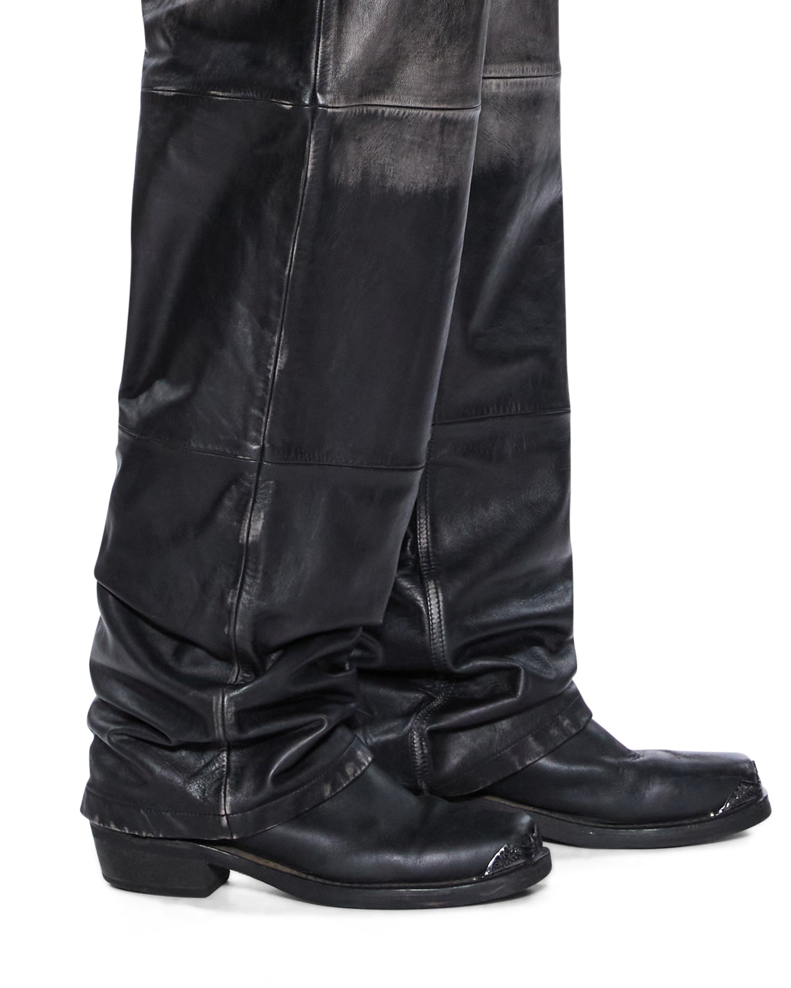 JEAN_MAXX_LEATHERBLK_11001_2048x.jpg