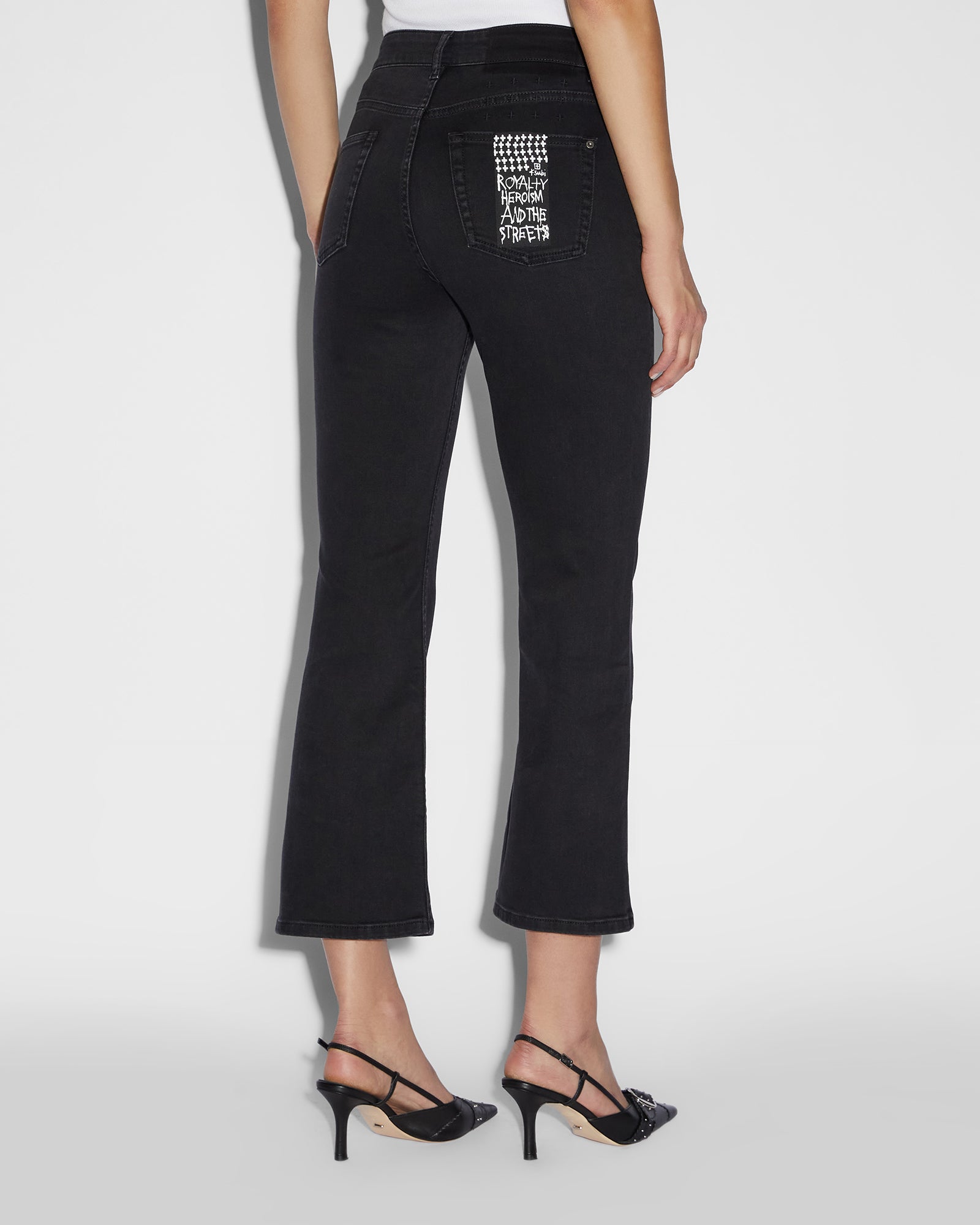 JEAN_SOHOCROPSTEALTH_1571_2048x.jpg