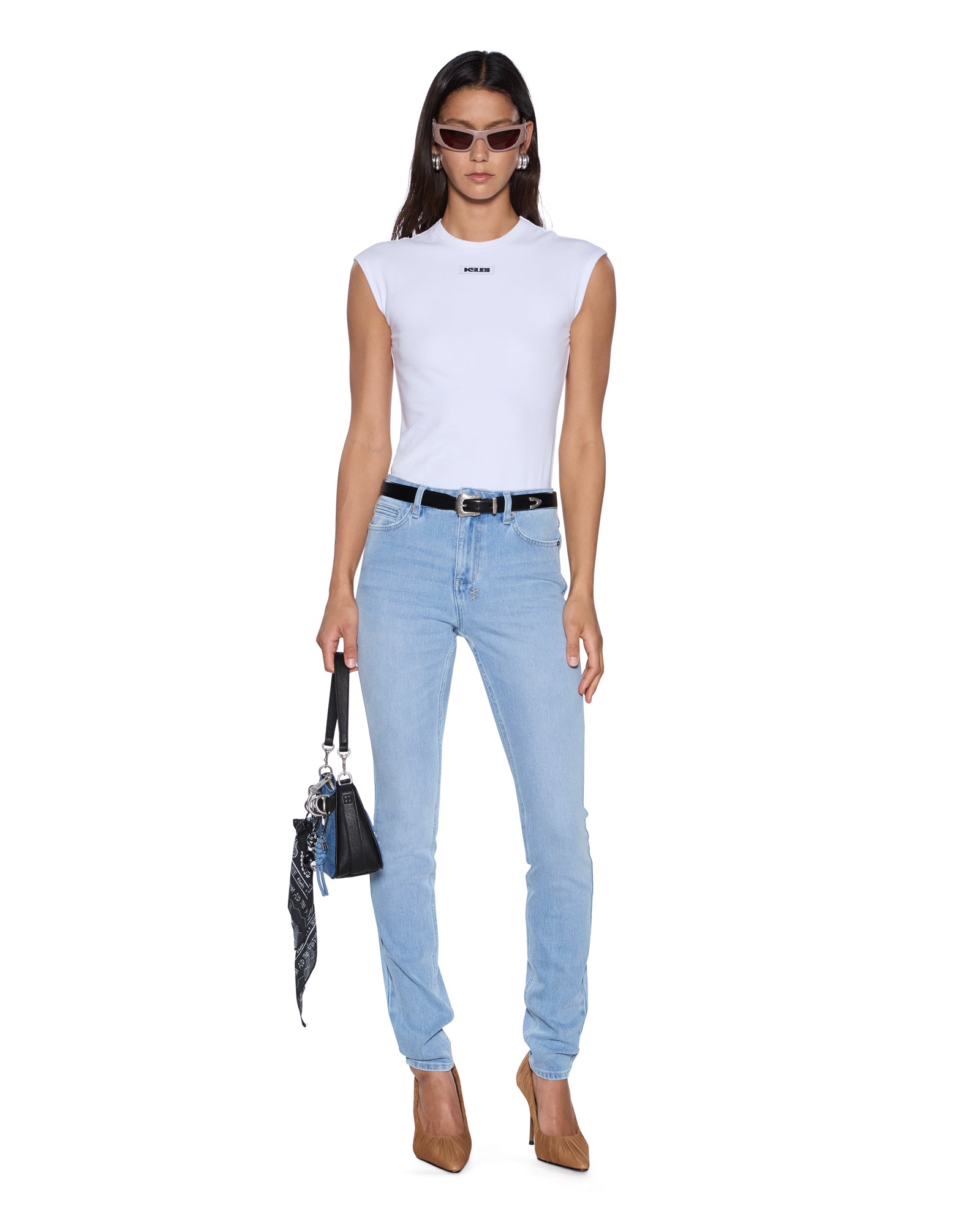 JEAN_SPRAY-ON_BLUE_875_2048x.jpg