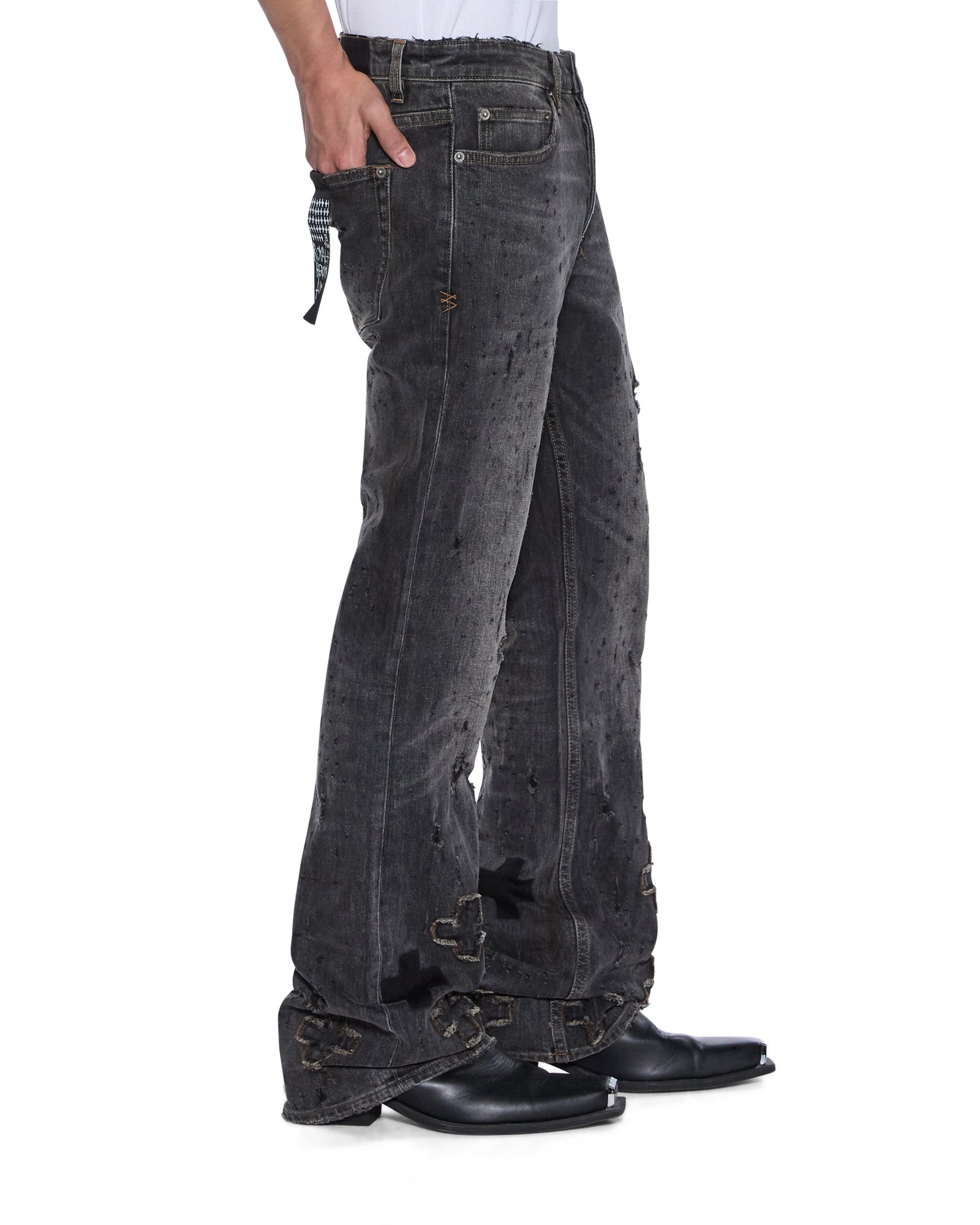 JEAN_bronkoasherblackshotgun_1243_2048x.jpg