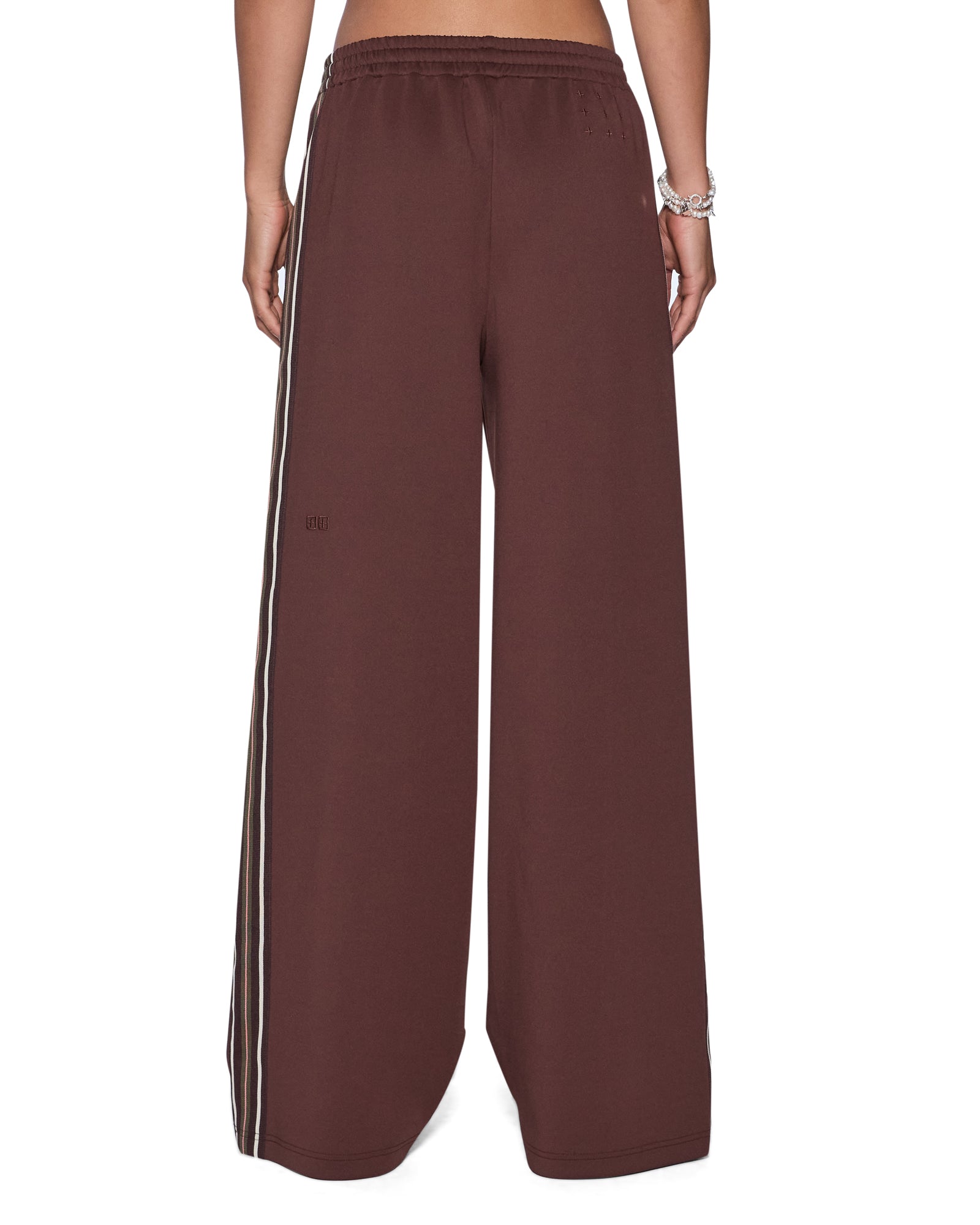 PANTS_ORIGINTRAKPANTMOCHA_882_2048x.jpg