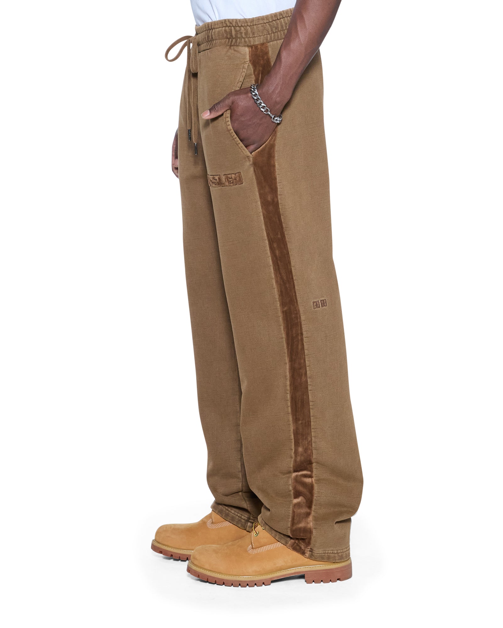 PANT_4X4REVAMPTRAKPANTESPRESSO_412_2048x.jpg