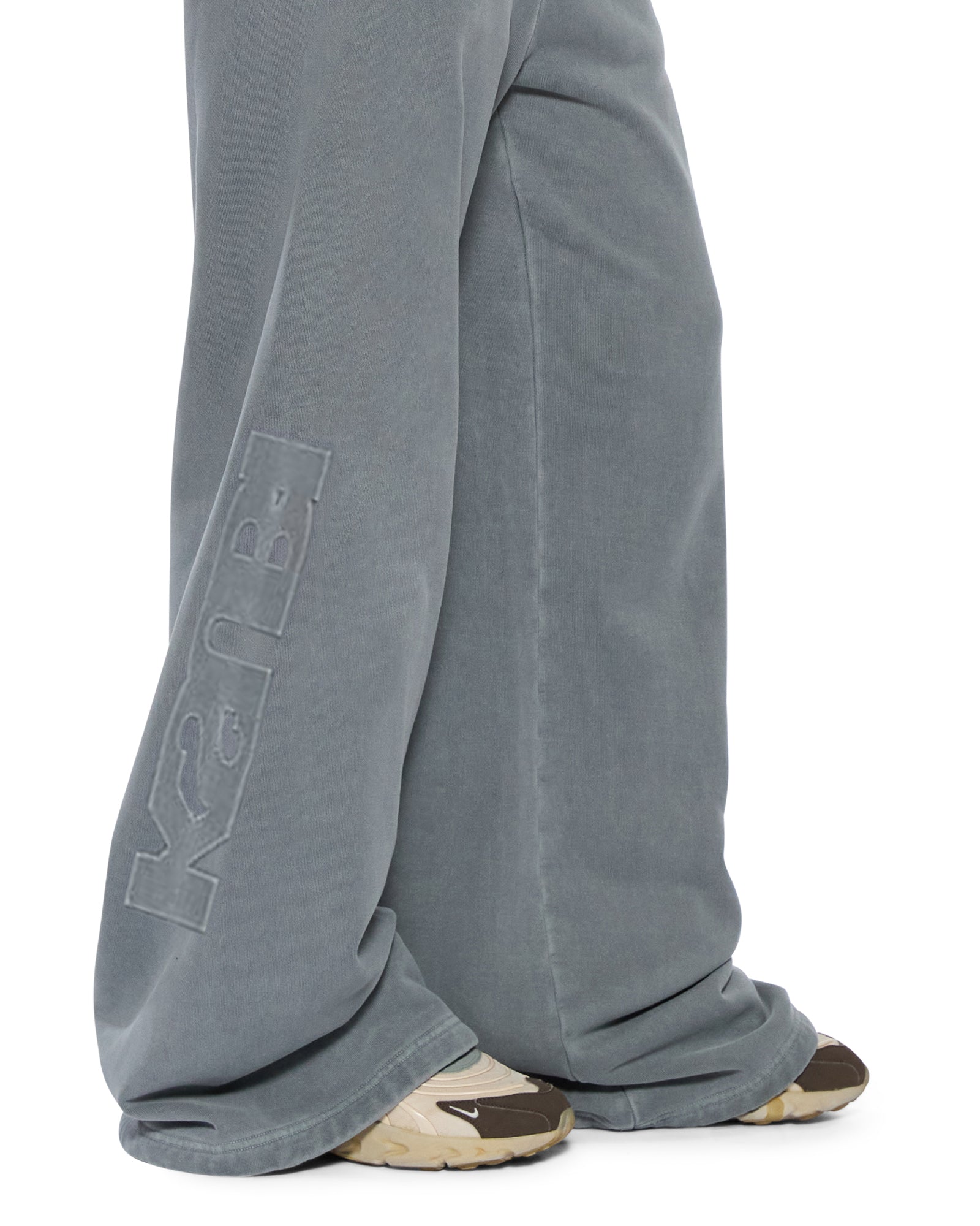 PANT_SOTT_TRACK_NIGHOWL_2641_b409b5c1-cb19-469f-86c9-00610dbd59c8_2048x.jpg