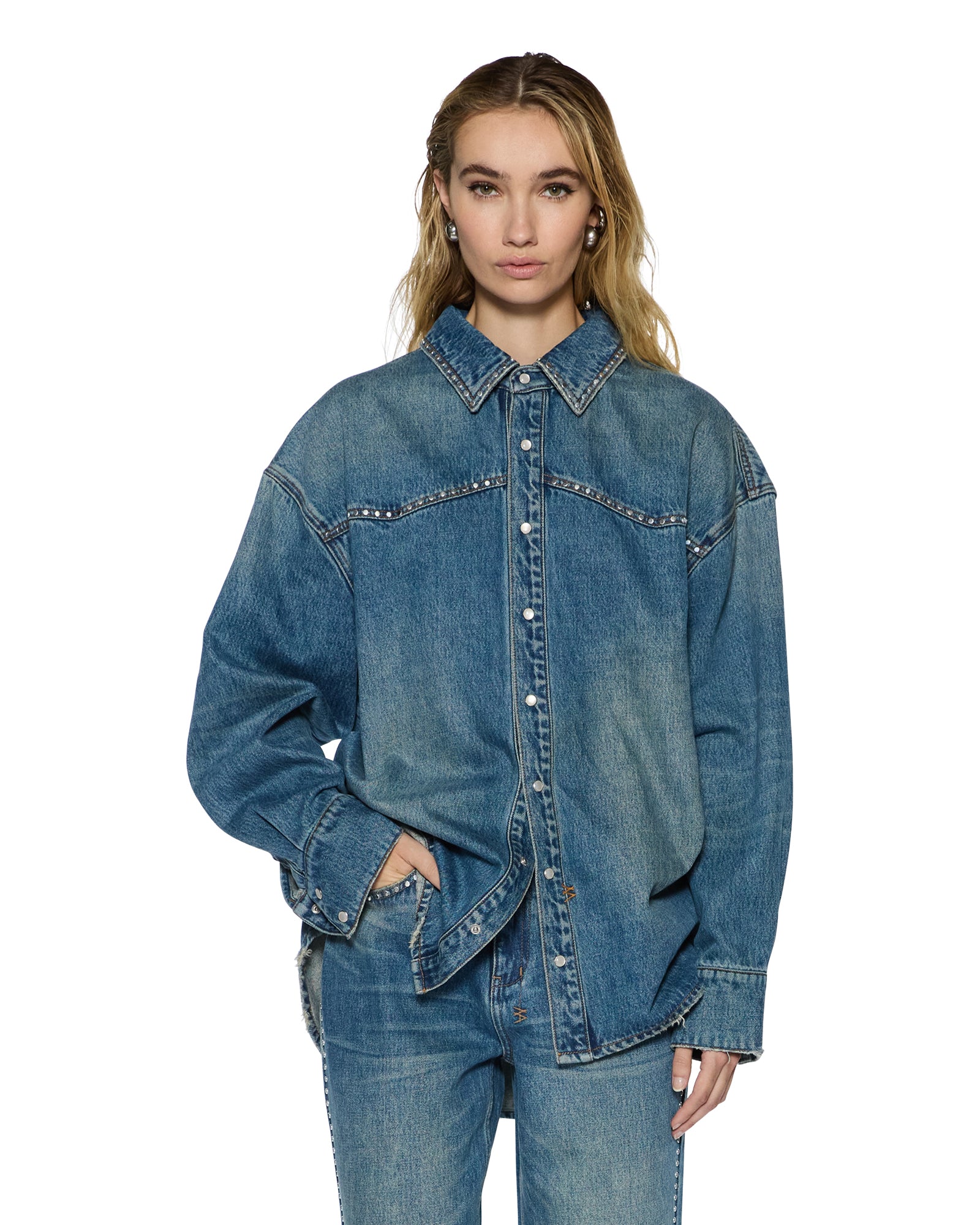 SHIRT_OVERSIZEDLSSHIRTTEXASBLUESTUDDED_181_2048x.jpg