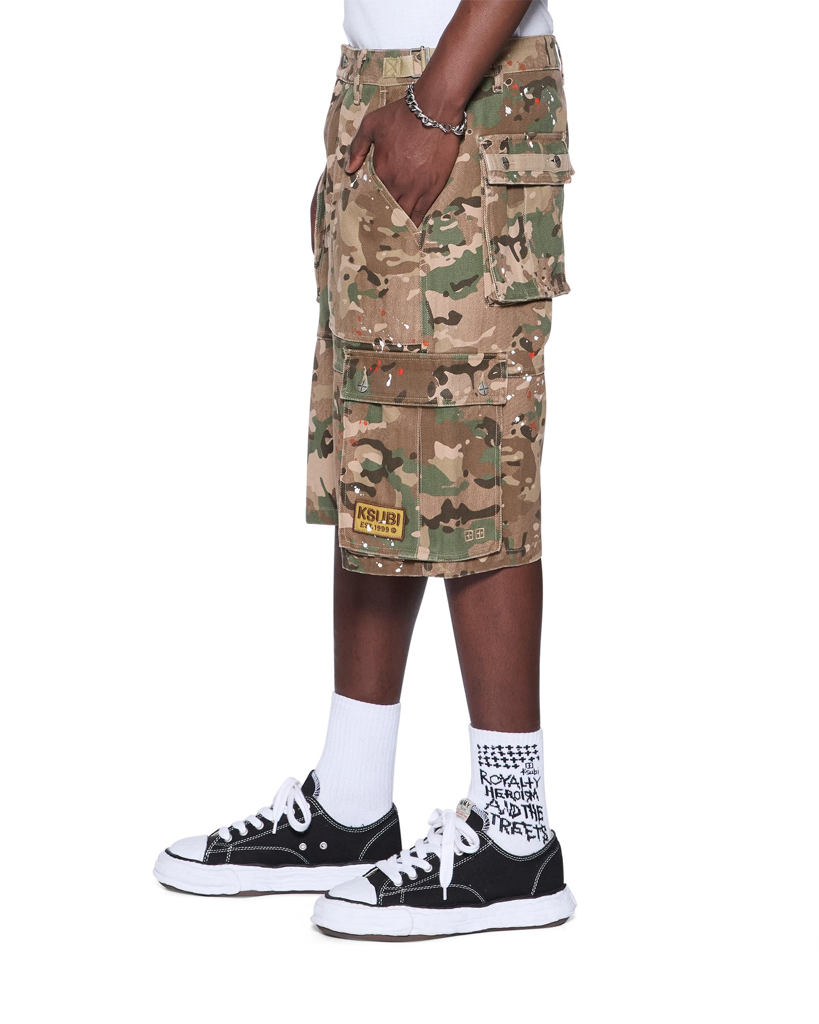 SHORTS_TROOPERCARGOSHORTWOODLAND_992_2048x.jpg