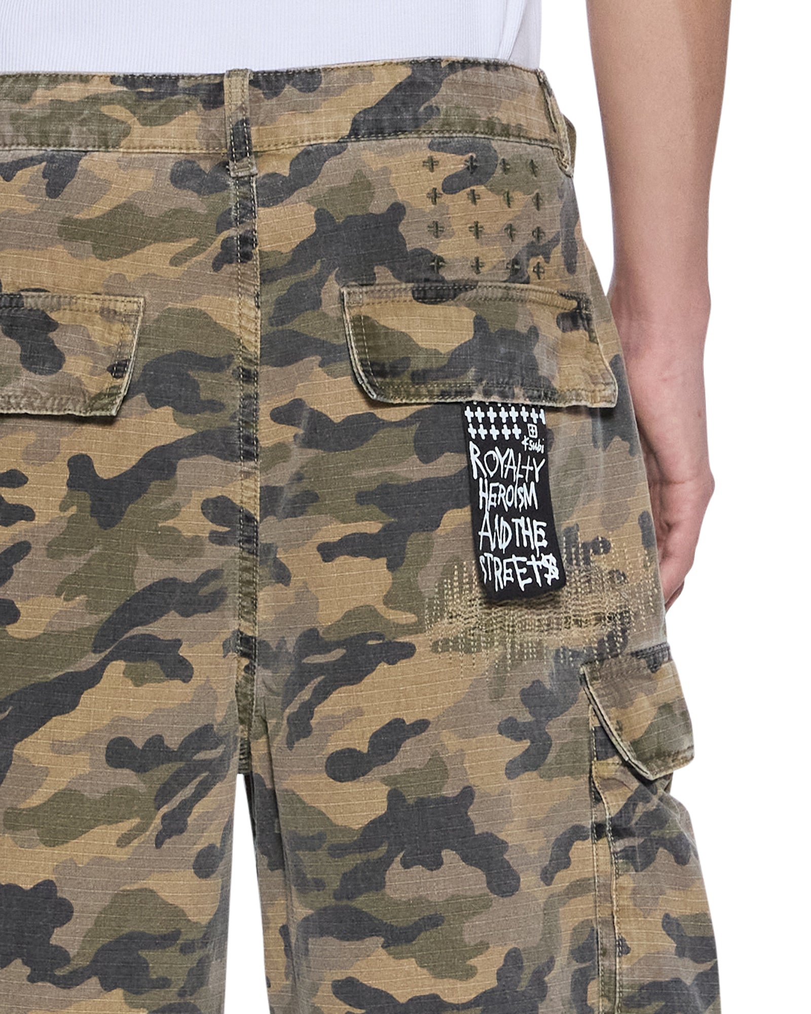 SHORTS_troopcargoshortcamo_1087_2048x.jpg