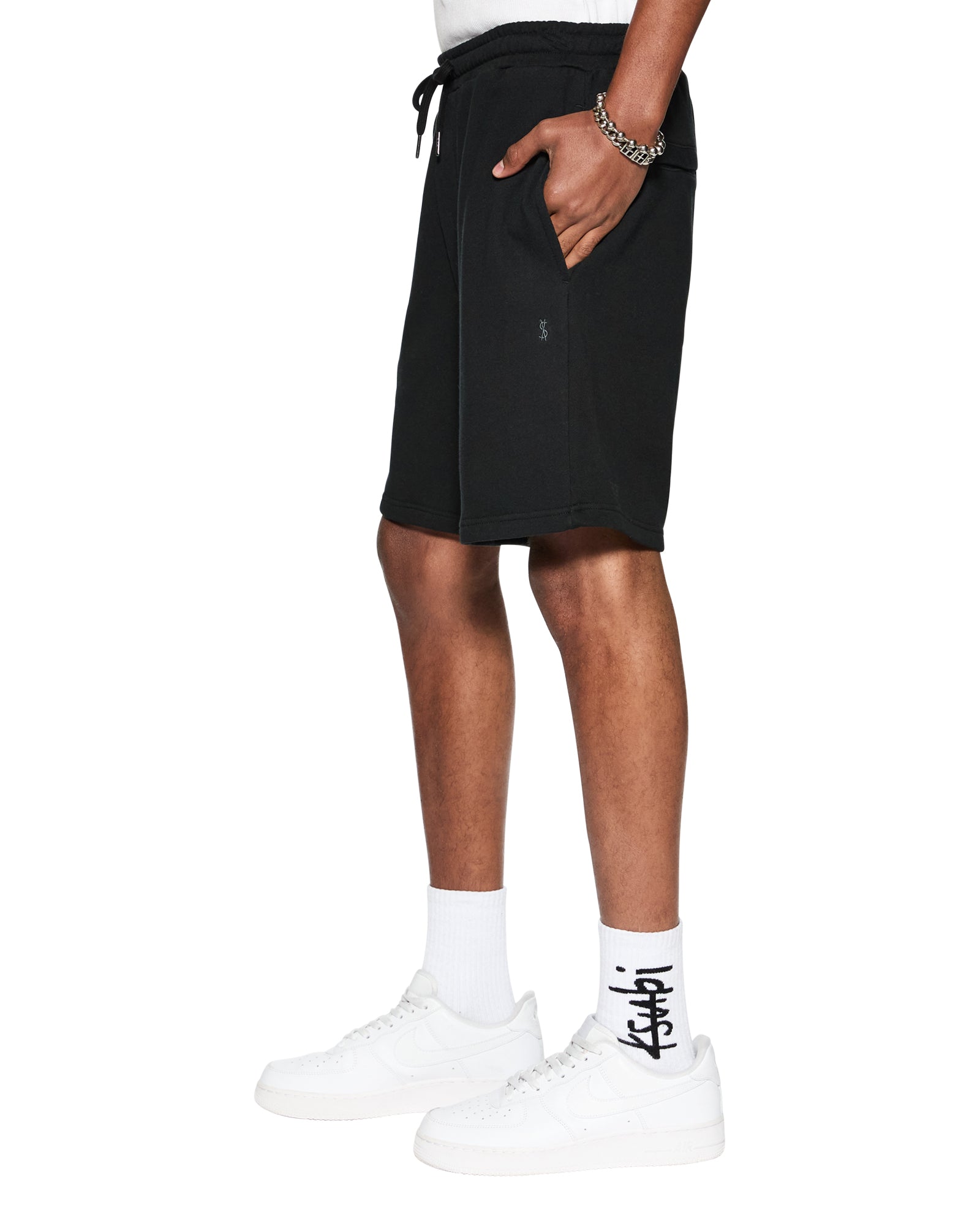 SHORT_4x4BLACKSHORT_4331_2048x.jpg