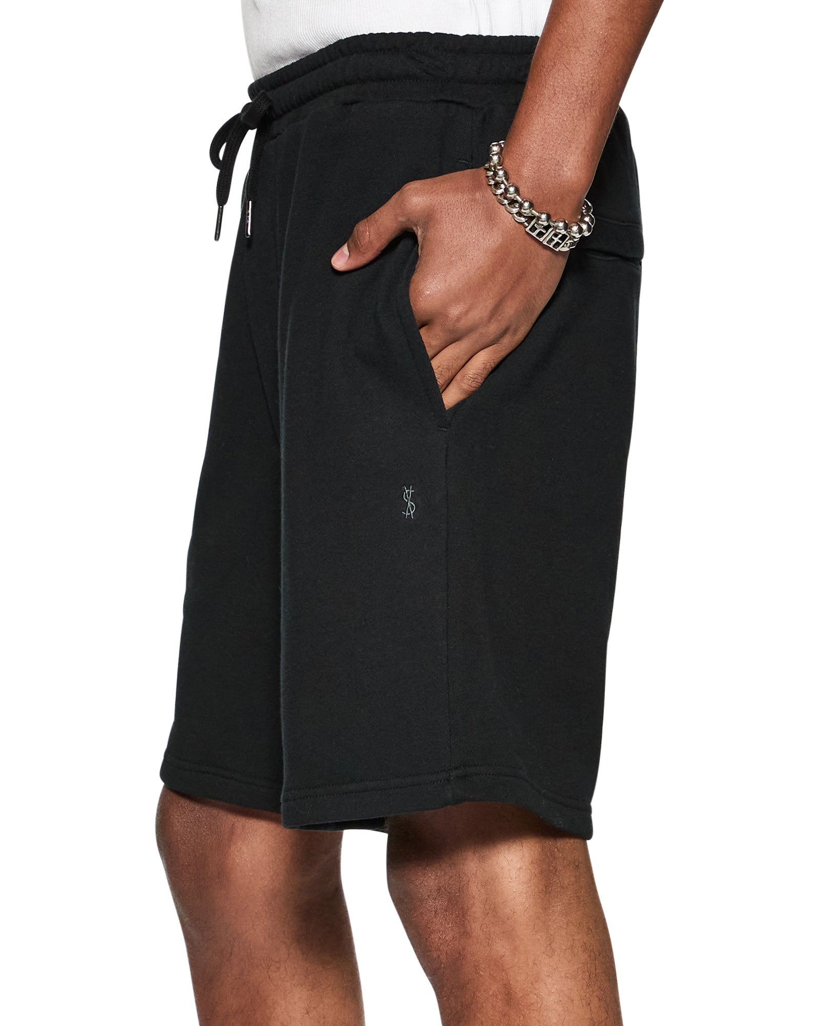 SHORT_4x4BLACKSHORT_433_2048x.jpg