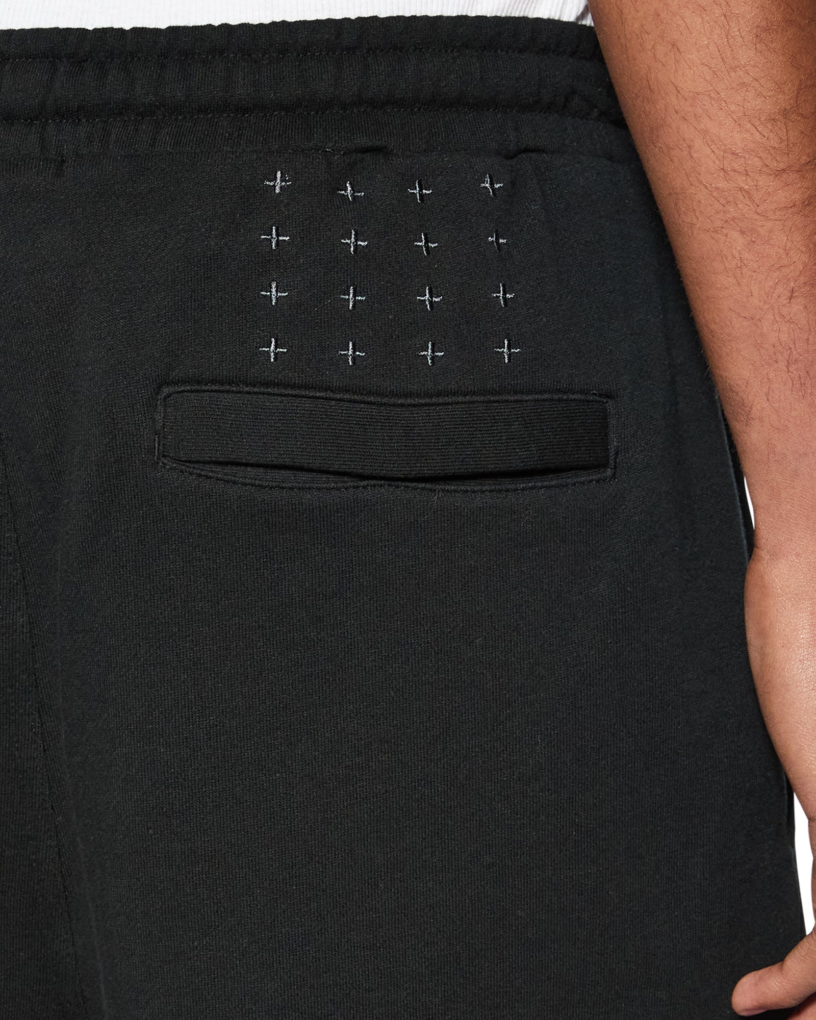 SHORT_4x4BLACKSHORT_546_2048x.jpg