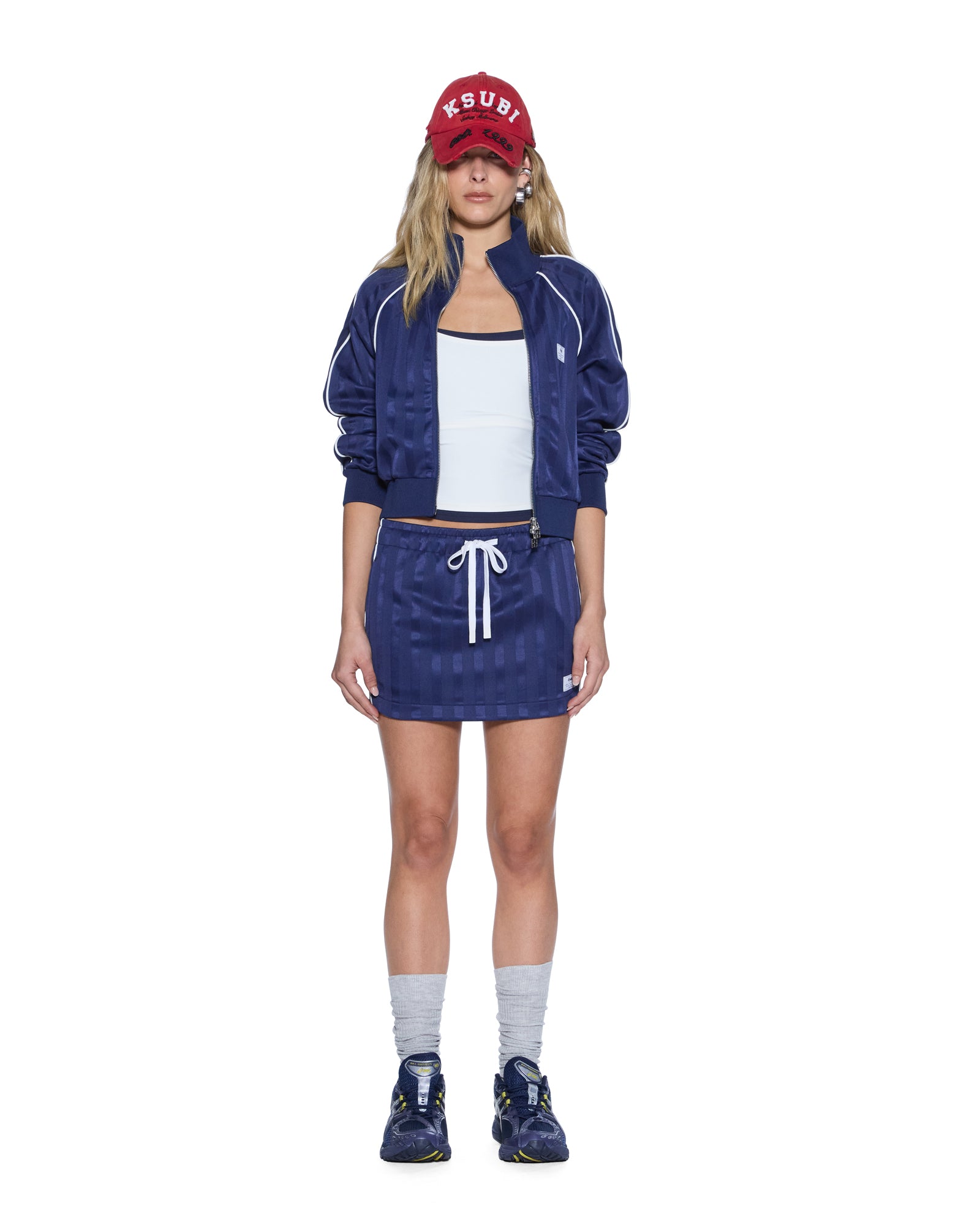 SKIRT_Track_Origin_1298_2048x.jpg