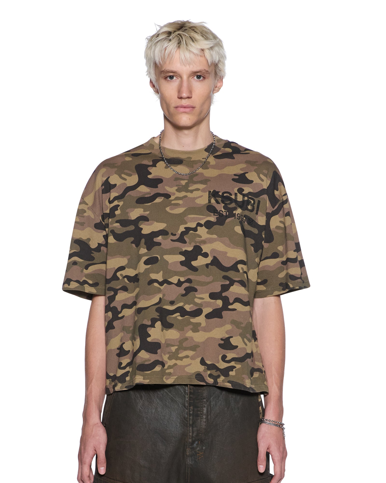T-SHIRT_statehalenssteecamo_180_2048x.jpg