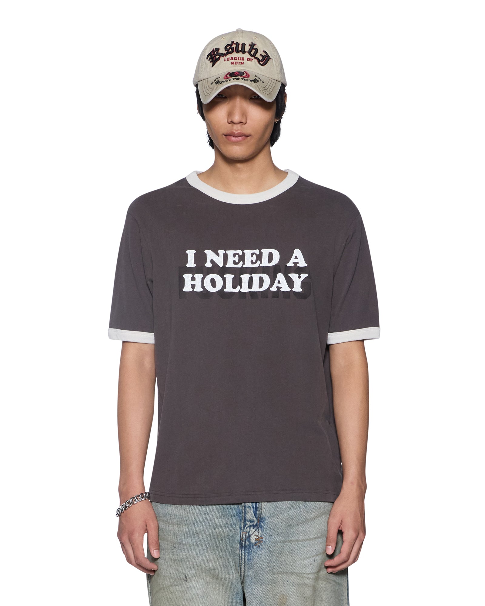 TEES_HOLIDAYRINGERSSTEEFADEDBLACK_4381_2048x.jpg