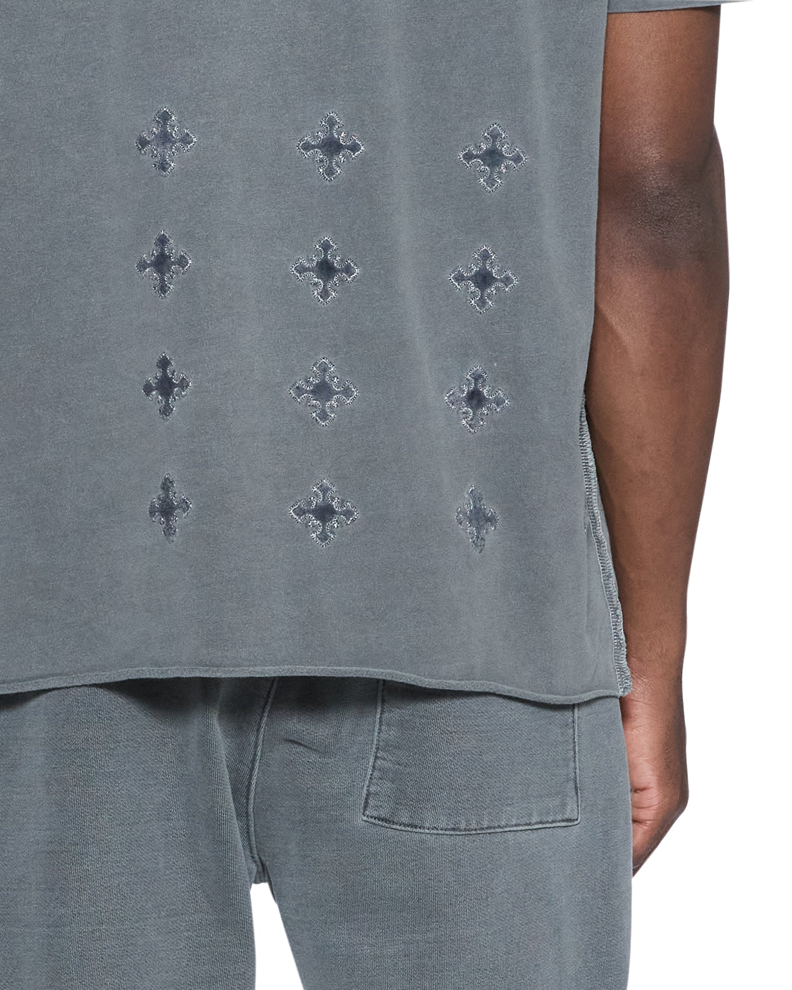 TEE_4X4REVAMPBIGGIESSTEECHARC_601_2048x.jpg