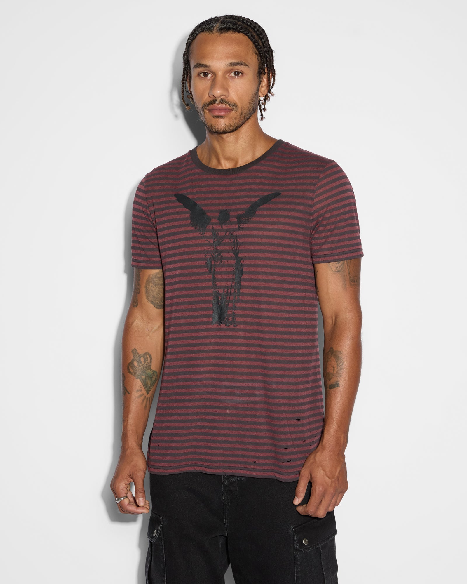 TEE_AngelSiouxSsTeeRedStripe_283_2048x.jpg
