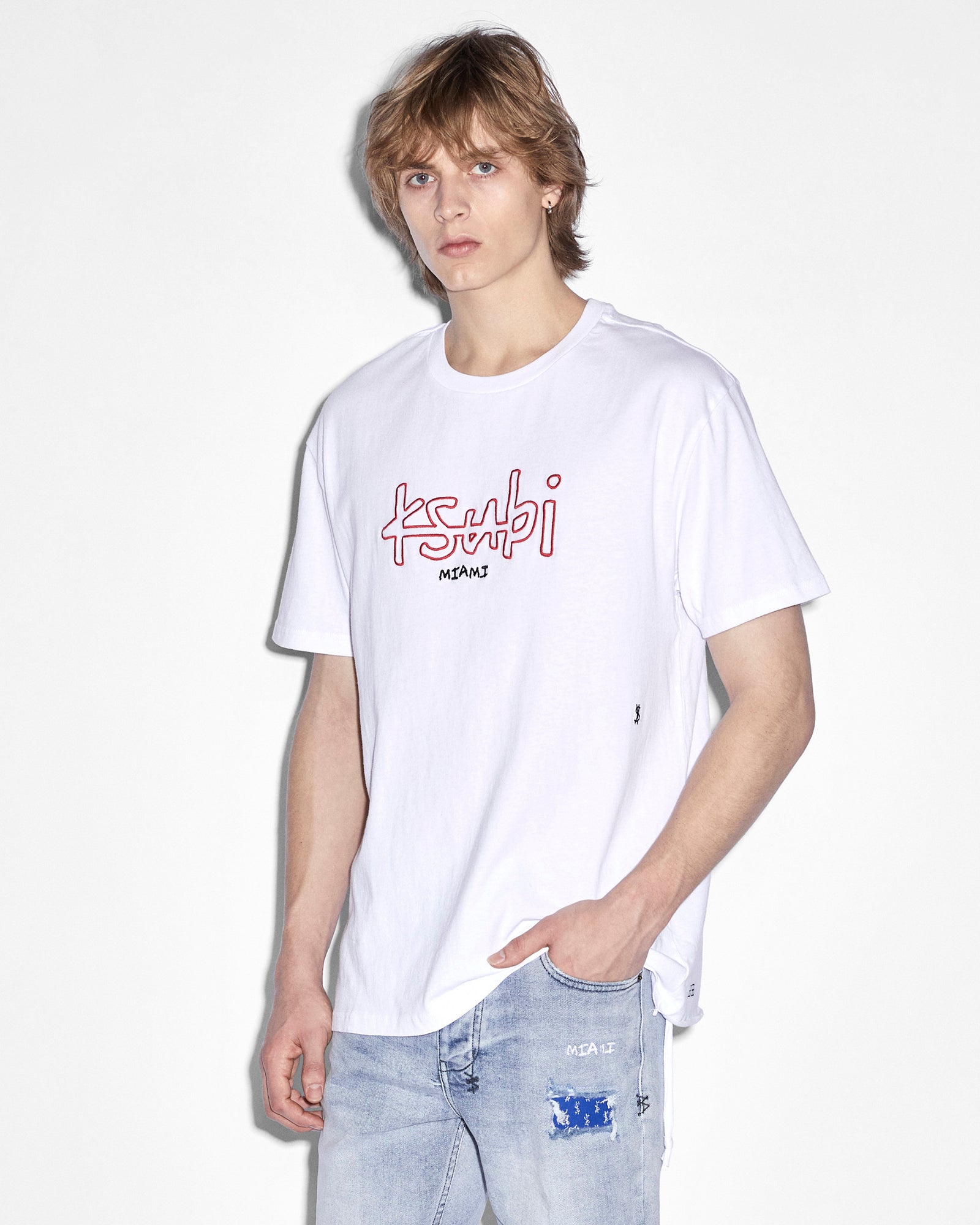 TEE_MIAMI4X4BIGGIETEEWHITE_4373_2048x.jpg