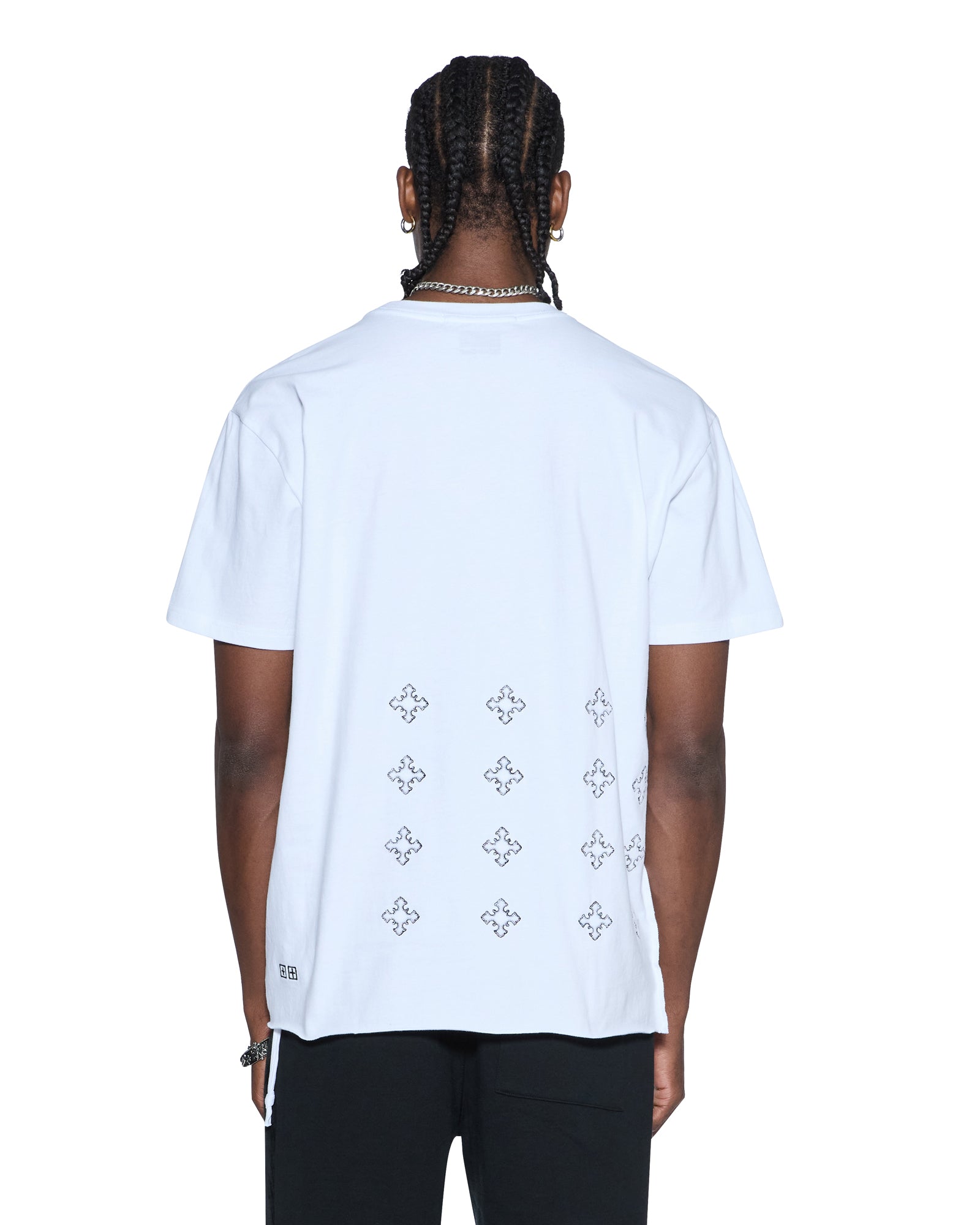 TEE_WHT-BLK_701_2048x.jpg