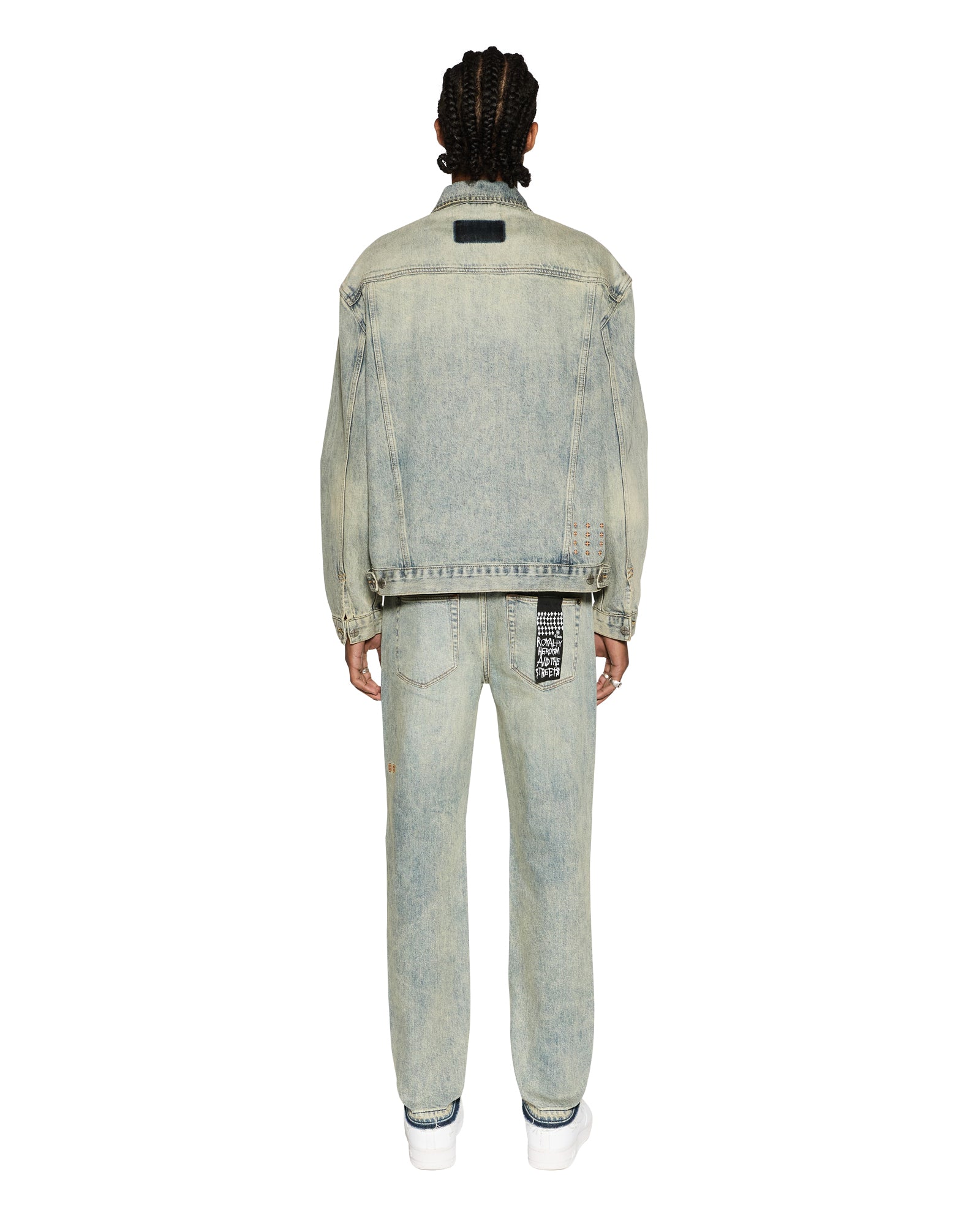 TOPS_OhGJacketStagelight_241_2048x.jpg