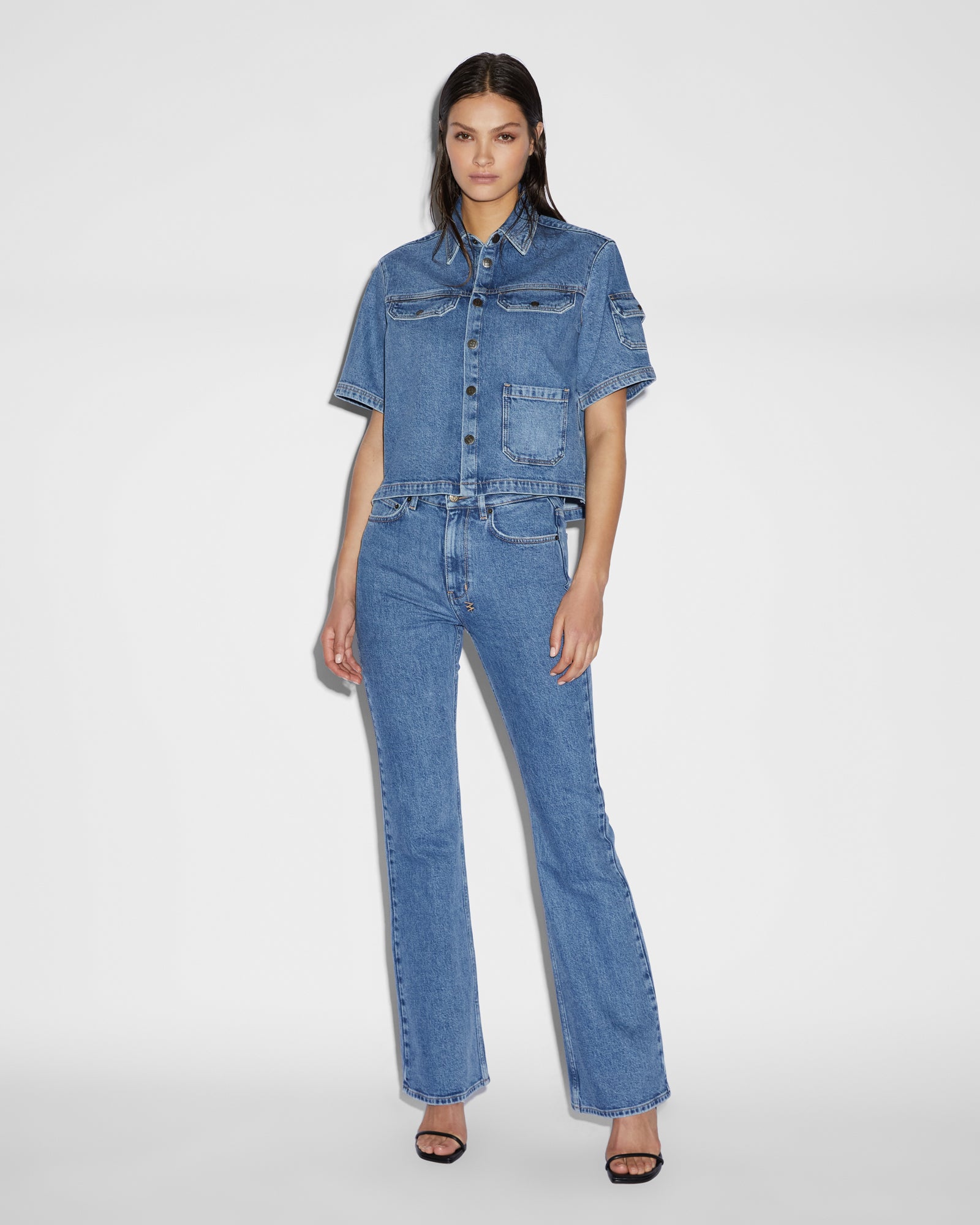 TOP_CARGOSSSHIRTHERITAGE_965_2048x.jpg