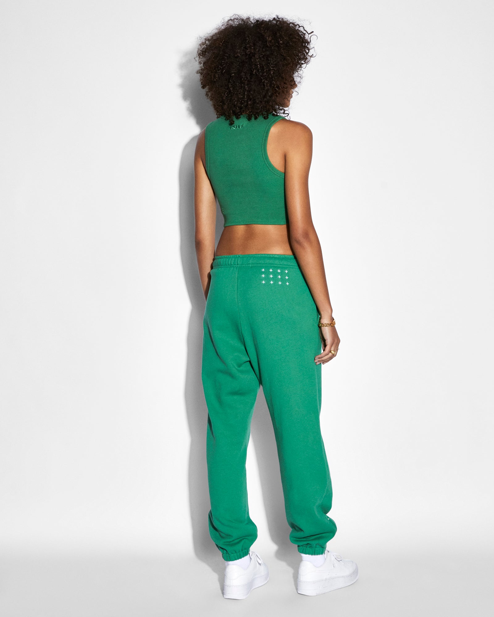 TOP_SYNDICATE_TANK_JADE_740_2048x.jpg