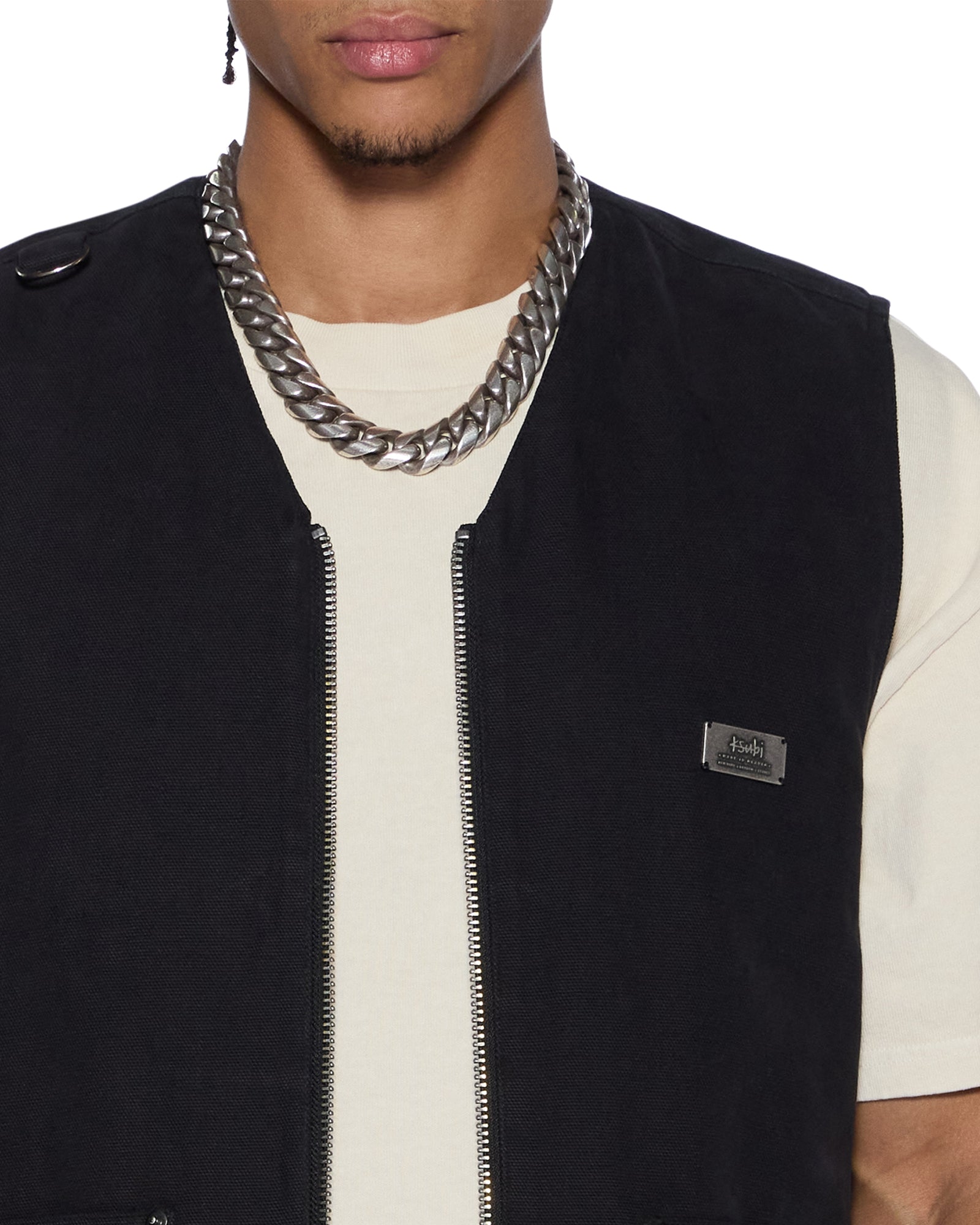 VEST_BATTLERVESTBLACK_800_2048x.jpg
