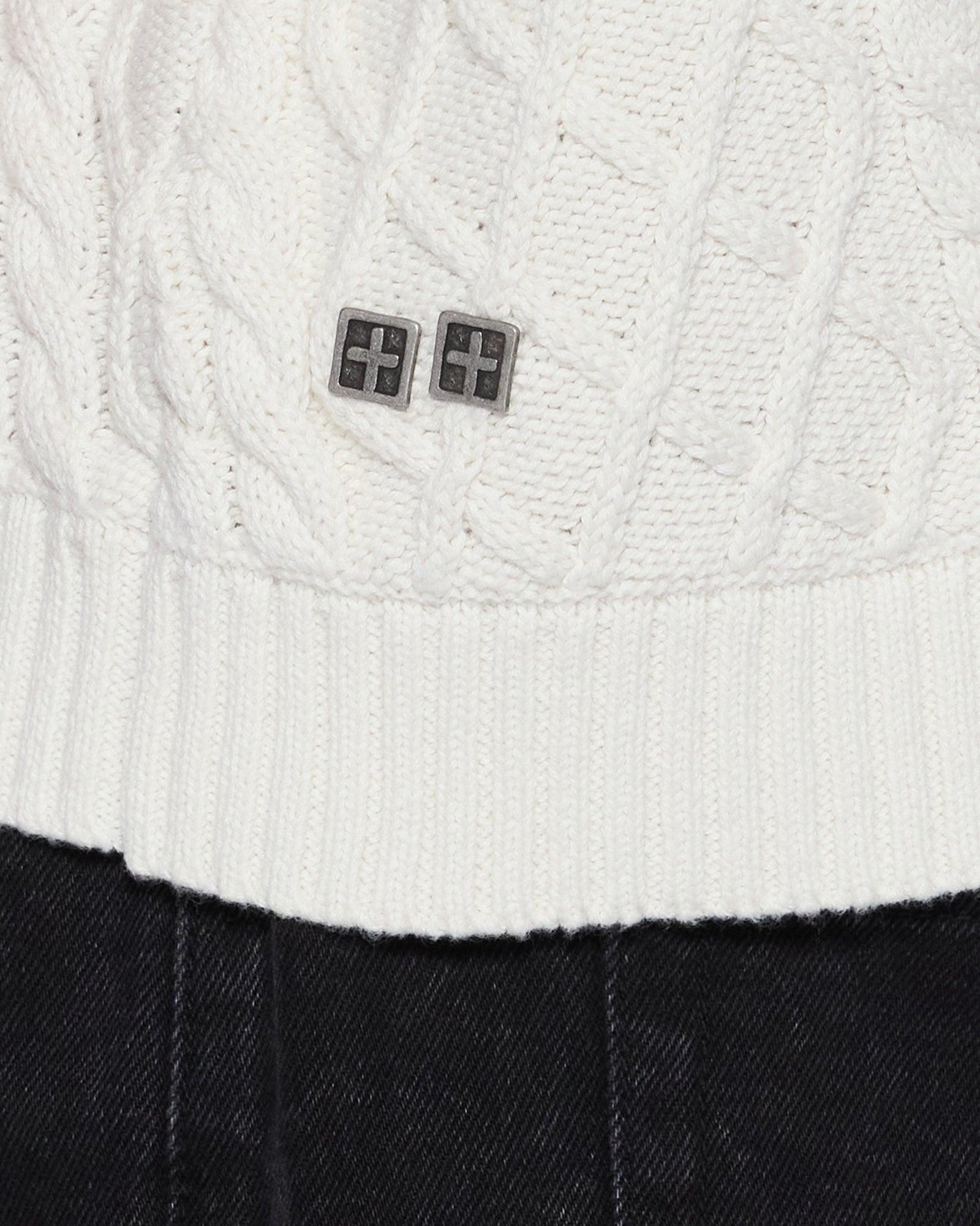 VEST_TURNCABLEKNITVESTVINTAGEWHITE_481_2048x.jpg