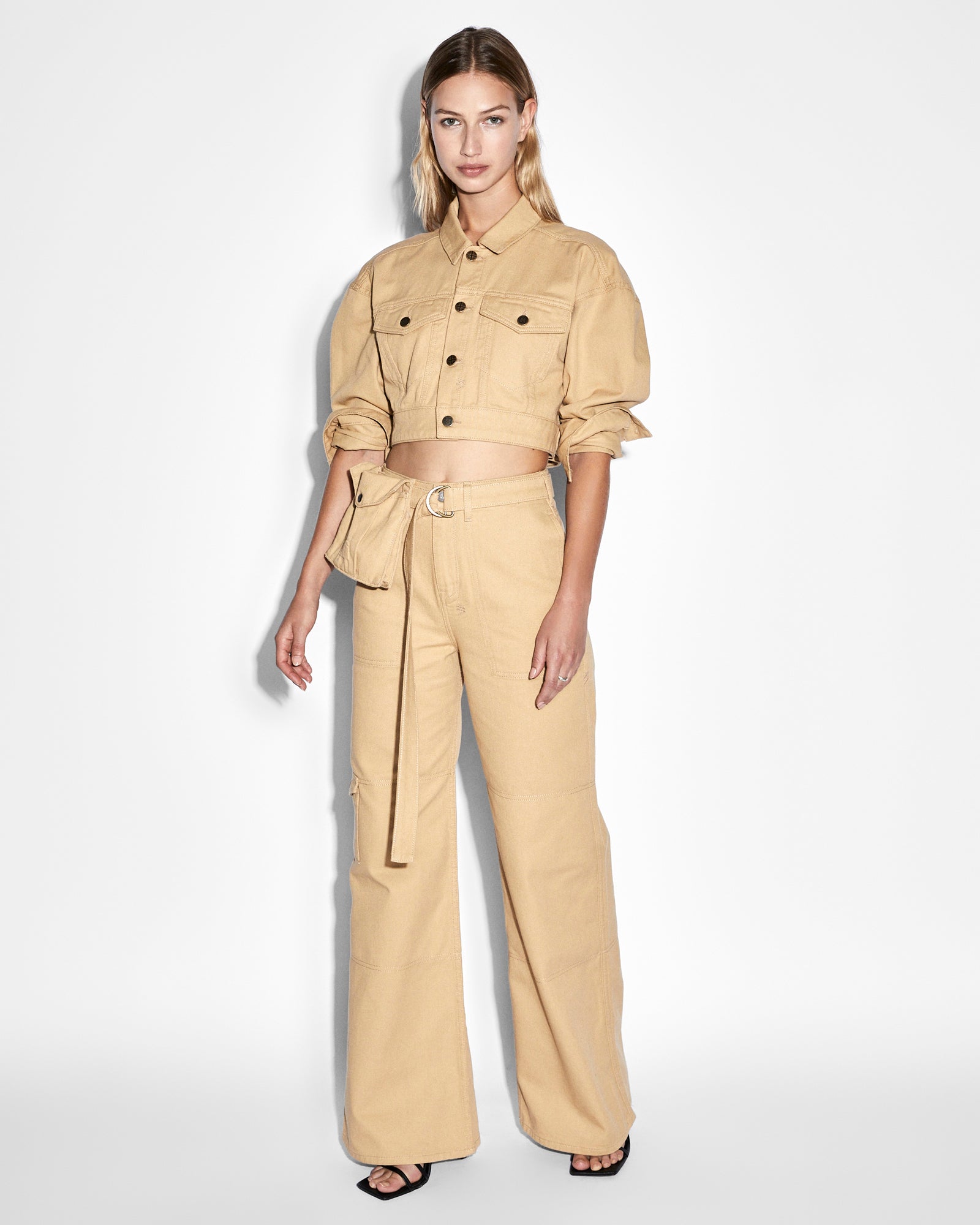 WOMENS-ECOMM-Lost-Liberty2643_ff74ea25-d949-447b-9c88-99c09b69c12b_2048x.jpg