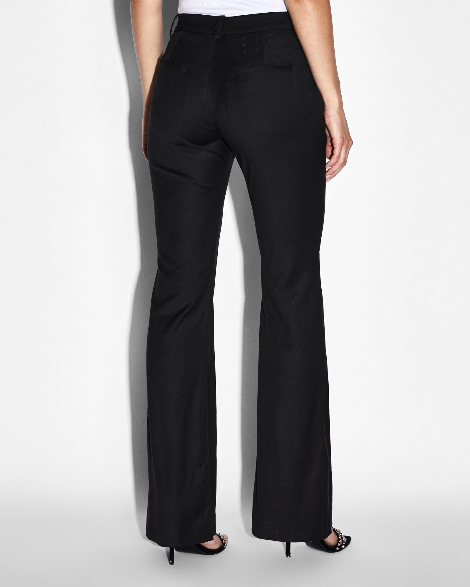 WOMENS-ECOMM-Lost-Liberty4091_2048x.jpg